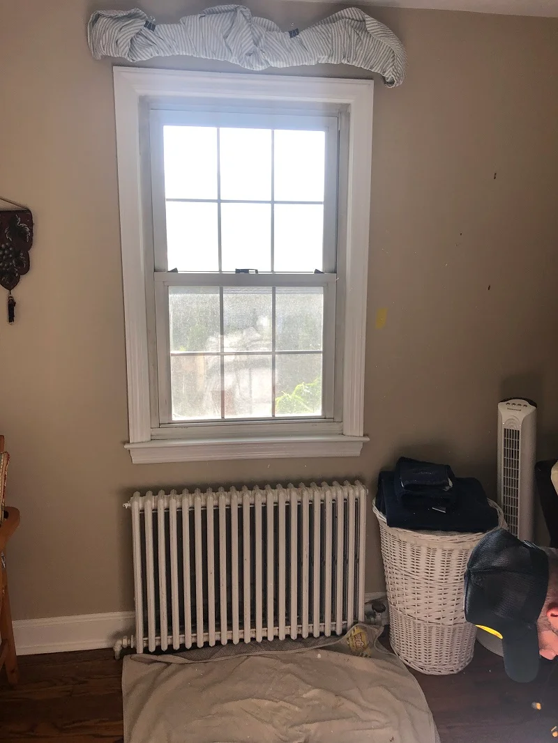 Old window are very difficult to open
